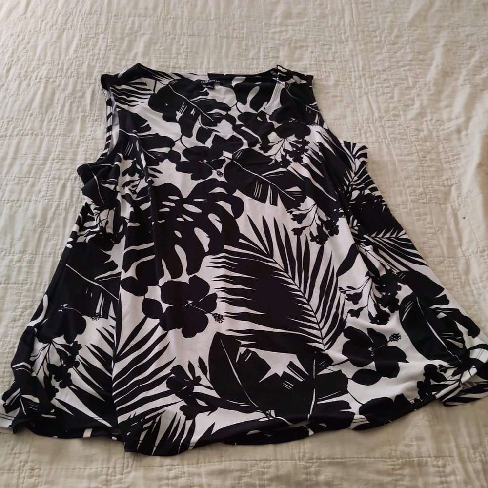 Roz & Allie Tropical black and white top  XL